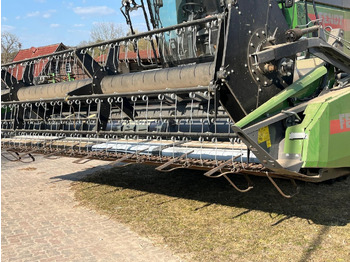 Mähdrescher Fendt 5225 E   5,50m PowerFlow Schneidwerk: das Bild 5