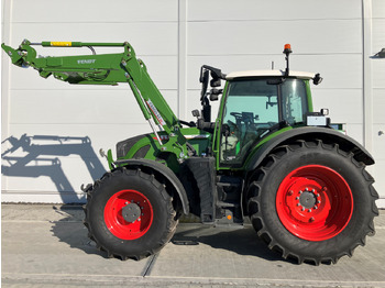 FENDT 718 Vario Traktor