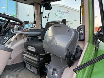 Traktor Fendt 828 Vario S4 ProfiPlus: das Bild 4