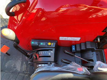 NEU: Traktor Massey Ferguson 4708 M Plattform Essential: das Bild 2