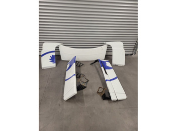 IVECO Aeropack/ Spoiler