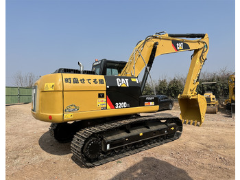 CATERPILLAR 320D2 Kettenbagger