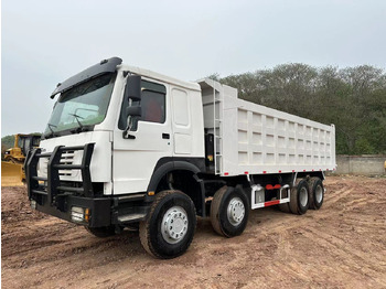 Kipper SINOTRUK HOWO 371 with Bumper: das Bild 2