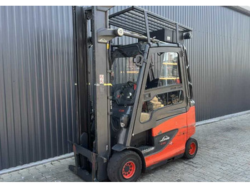 LINDE E25 Elektrostapler