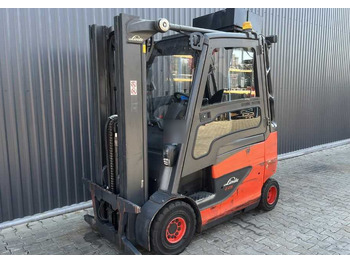 LINDE E25 Elektrostapler