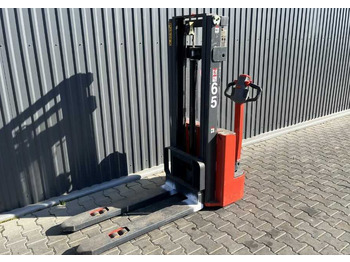 LINDE Hochhubwagen