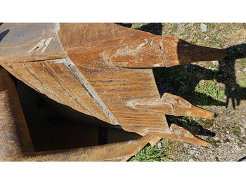 Schaufel Mecalac 12MXT: das Bild 5 Schaufel Mecalac 12MXT: das Bild 5