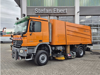Mercedes-Benz Actros 2032 A 4x4 Bucher STKF 9500 Airport 30x - Leasing Mercedes-Benz Actros 2032 A 4x4 Bucher STKF 9500 Airport 30x: das Bild 3