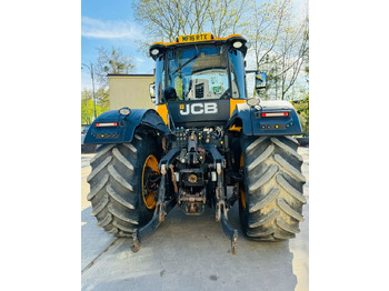 Traktor JCB Fastrac 4220: das Bild 3