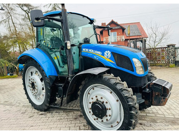 NEW HOLLAND T5.115 Traktor