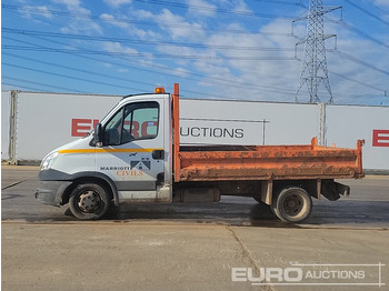 Kipper Transporter 2012 Iveco 35C13: das Bild 2