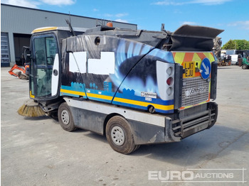 Kehrmaschine 2017 Johnston 4x2 Road Sweeper, Reverse Camera, Automatic Gearbox (Category S Insurance Loss, Runs No Drive): das Bild 3