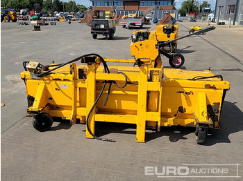 Flurförderzeug 2018 JCB SC240: das Bild 4