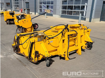 Flurförderzeug 2018 JCB SC240: das Bild 3