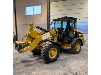 Radlader Caterpillar 906 M: das Bild 5