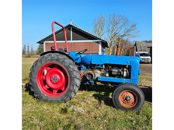 Traktor Ford T2: das Bild 2