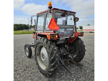 Traktor Massey Ferguson MF135: das Bild 5