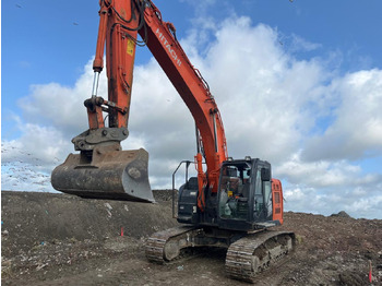 HITACHI ZX225 Kettenbagger