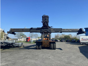 Reach stacker Kalmar DC4160RS4: das Bild 3 Reach stacker Kalmar DC4160RS4: das Bild 3