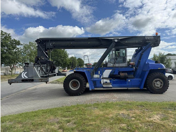 KALMAR Reach stacker