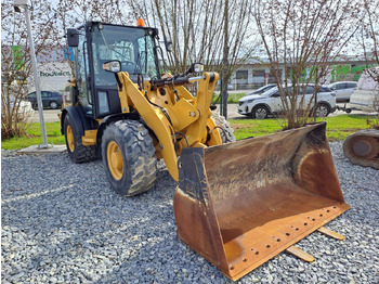 CATERPILLAR 906M Radlader