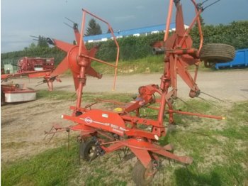 Heuwender/ Wenderechen Kuhn GF 5001 MH: das Bild 1