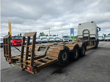 Holztransporter Volvo FH12 8x4: das Bild 3