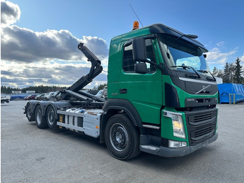 Abrollkipper Volvo FM 420 8x2/4: das Bild 2