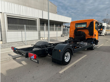MAN TGL 8.160 4X2 BB CH  - Leasing MAN TGL 8.160 4X2 BB CH: das Bild 4