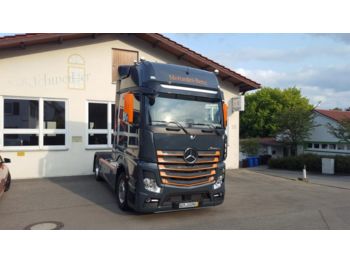 Sattelzugmaschine Mercedes-Benz Actros 1863 4x2 Edition: das Bild 1