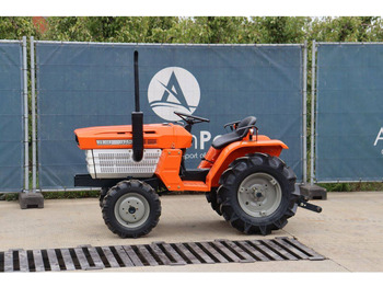 KUBOTA B series Traktor