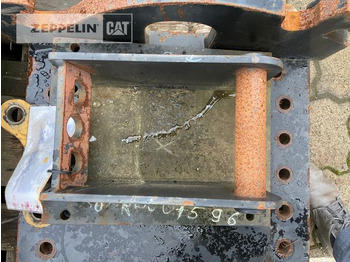 CATERPILLAR Anbauteil