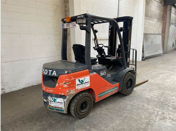 Dieselstapler Toyota 52-8FDF30 (6317): das Bild 2
