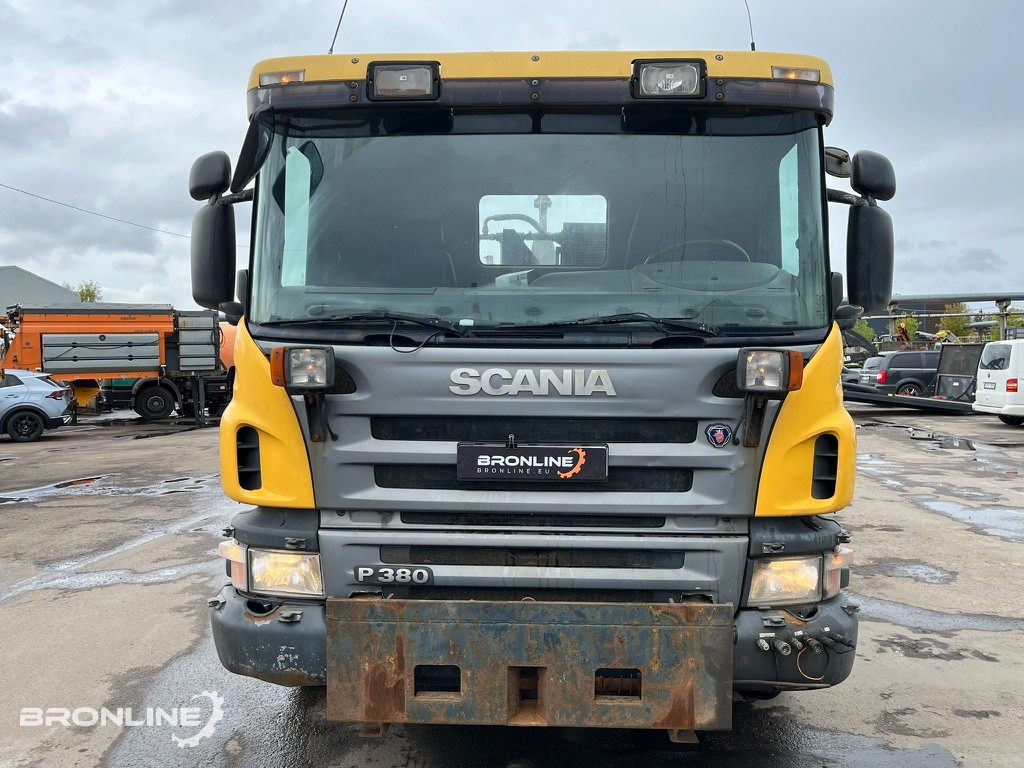 2006 SCANIA P 380 6X2 Hooklift - Abrollkipper: das Bild 3 2006 SCANIA P 380 6X2 Hooklift - Abrollkipper: das Bild 3