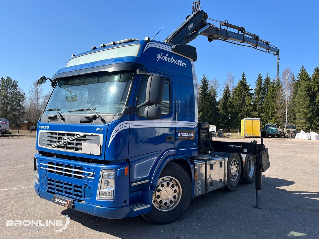 2008 VOLVO FM440 6x2+HIAB Crane+Platform trailer - Sattelzugmaschine, Pritschenauflieger/ Plattformauflieger: das Bild 1 2008 VOLVO FM440 6x2+HIAB Crane+Platform trailer - Sattelzugmaschine, Pritschenauflieger/ Plattformauflieger: das Bild 1