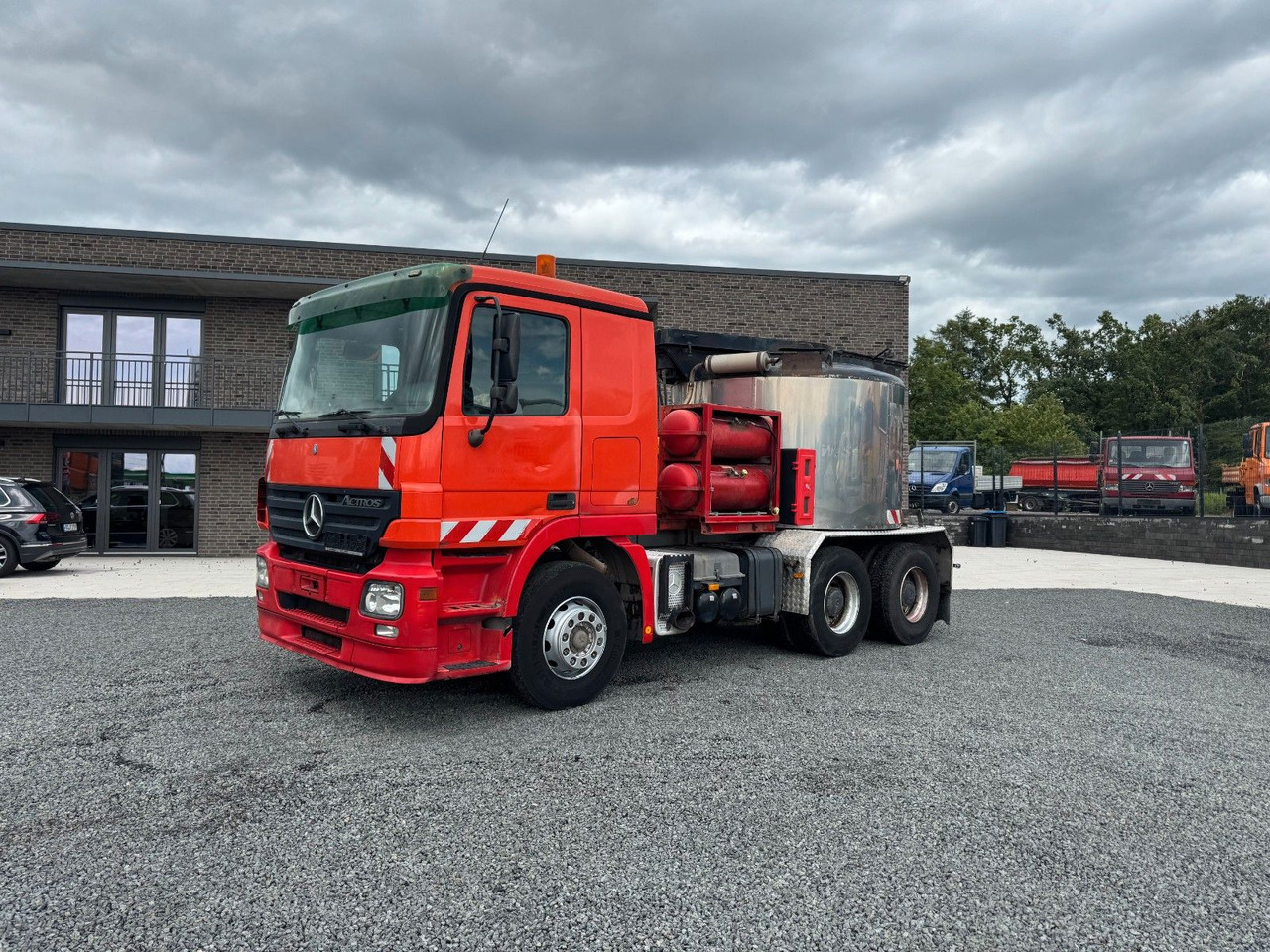 Mercedes-Benz Actros 2641 LS 6x4 Asphaltkocher 6x4 - LKW: das Bild 2 Mercedes-Benz Actros 2641 LS 6x4 Asphaltkocher 6x4 - LKW: das Bild 2