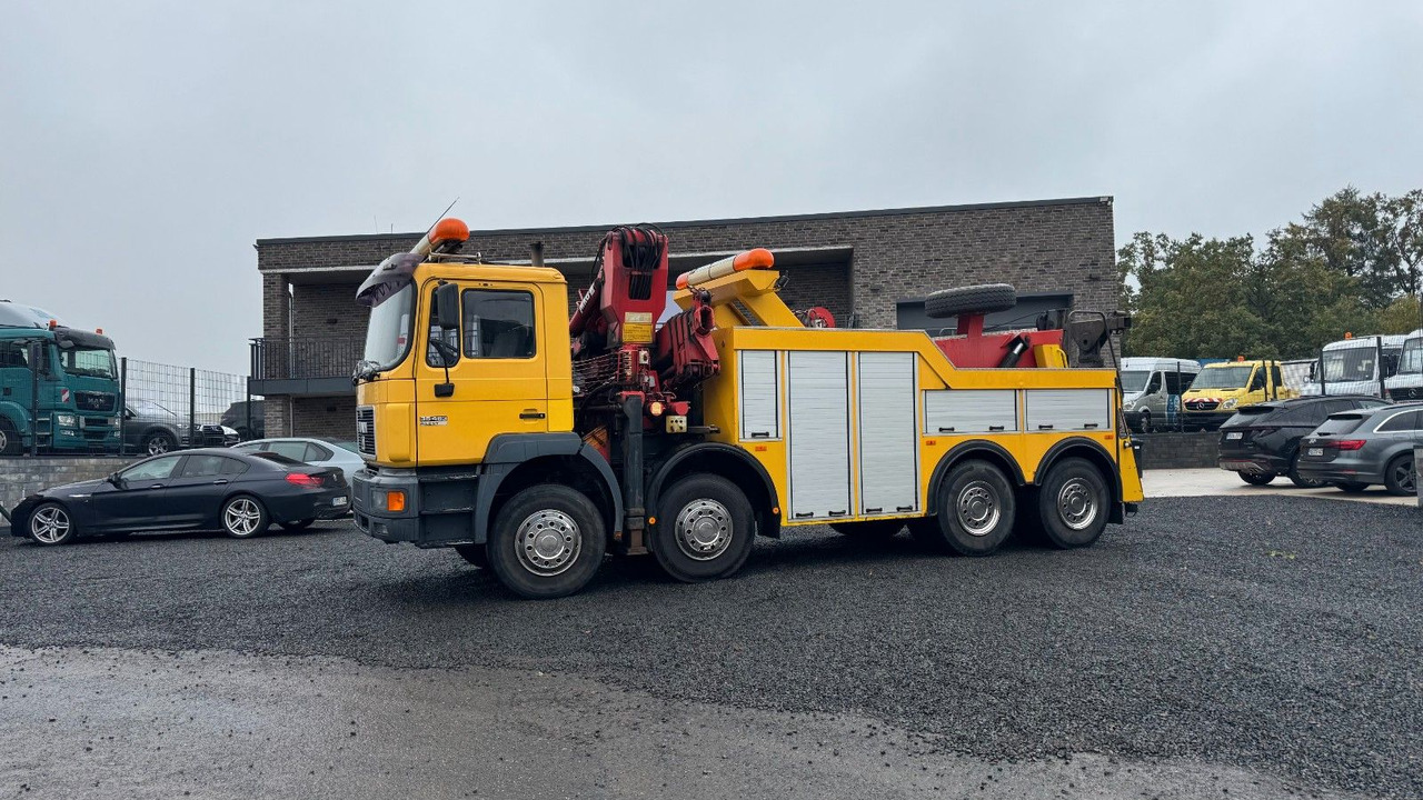 MAN 35.463 Abschleppwagen Kran LKW Berger - Abschleppwagen: das Bild 1 MAN 35.463 Abschleppwagen Kran LKW Berger - Abschleppwagen: das Bild 1
