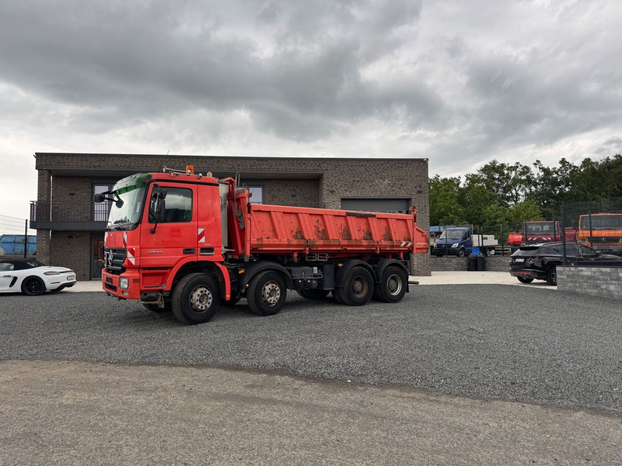 Mercedes-Benz Actros 3244 Dreiseitenkipper Meiller Bordm 8x4 - Kipper: das Bild 1 Mercedes-Benz Actros 3244 Dreiseitenkipper Meiller Bordm 8x4 - Kipper: das Bild 1
