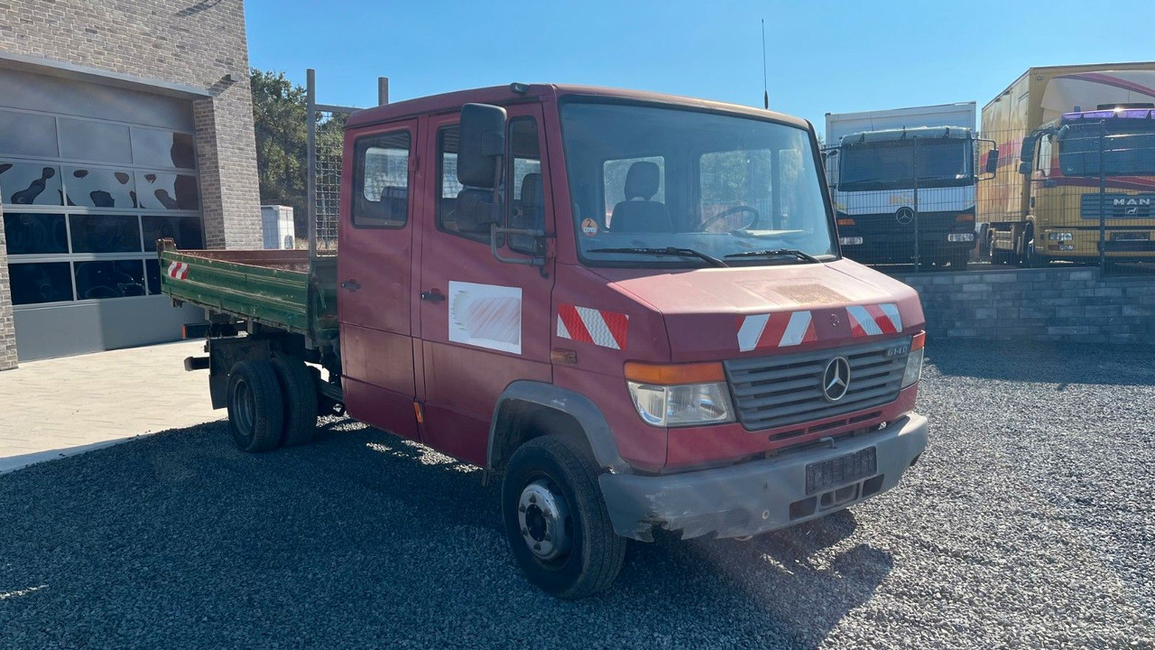 Mercedes-Benz Vario 614 DK Kipper Doka Mercedes-Benz Vario 614 DK Kipper Doka - Kipper Transporter, Transporter mit Doppelkabine: das Bild 3 Mercedes-Benz Vario 614 DK Kipper Doka Mercedes-Benz Vario 614 DK Kipper Doka - Kipper Transporter, Transporter mit Doppelkabine: das Bild 3