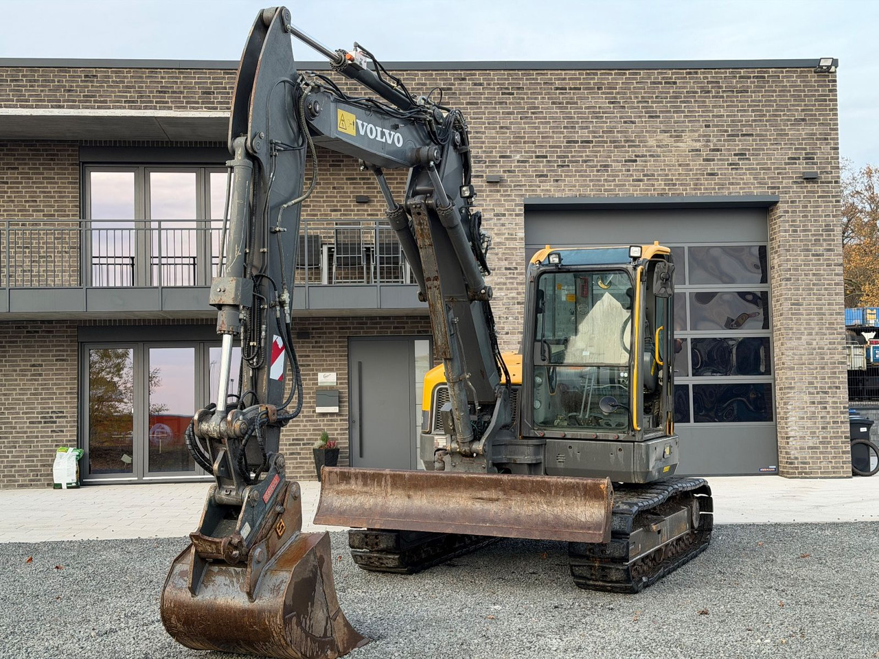 Volvo ECR 88 D Verstellauslger OQ Oilquick - Minibagger: das Bild 5 Volvo ECR 88 D Verstellauslger OQ Oilquick - Minibagger: das Bild 5