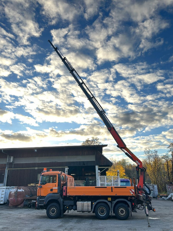 MAN TGA 28.400 6x-4BL Palfinger 23002 - Kipper, Autokran: das Bild 2 MAN TGA 28.400 6x-4BL Palfinger 23002 - Kipper, Autokran: das Bild 2