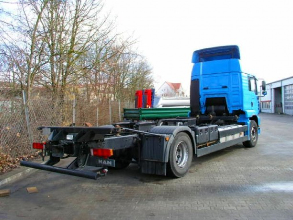 MAN TGA 02 18.410 TGA2 Achs BDF- LKW - Containerwagen/ Wechselfahrgestell LKW: das Bild 3 MAN TGA 02 18.410 TGA2 Achs BDF- LKW - Containerwagen/ Wechselfahrgestell LKW: das Bild 3