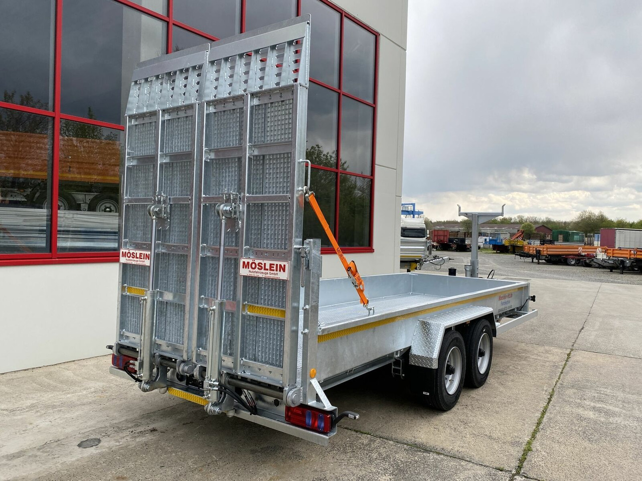 Möslein Tieflader für Fräsen breiten hydraulischen Ramp - Tieflader Anhänger: das Bild 5 Möslein Tieflader für Fräsen breiten hydraulischen Ramp - Tieflader Anhänger: das Bild 5
