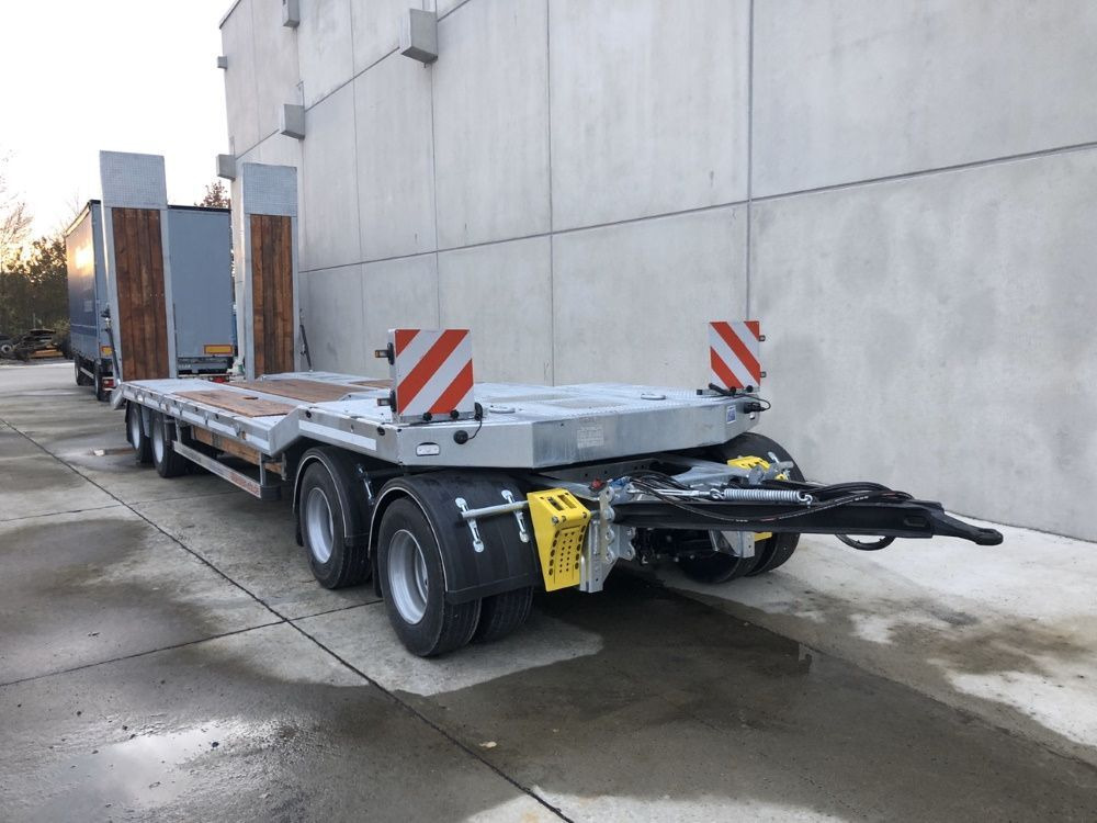 Möslein neuer 4 Achs Tieflader hydraulischen Rampen - Tieflader Anhänger: das Bild 3 Möslein neuer 4 Achs Tieflader hydraulischen Rampen - Tieflader Anhänger: das Bild 3