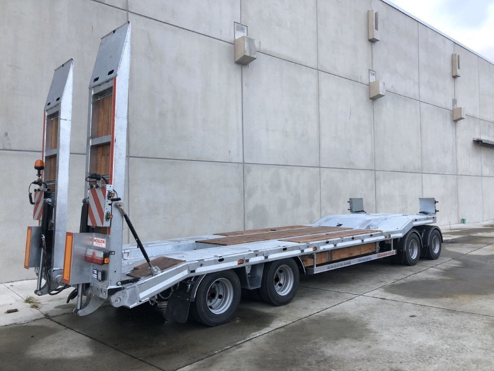 Möslein neuer 4 Achs Tieflader hydraulischen Rampen - Tieflader Anhänger: das Bild 5 Möslein neuer 4 Achs Tieflader hydraulischen Rampen - Tieflader Anhänger: das Bild 5