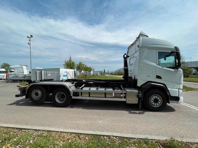DAF FAN XF 480 NGD - Abrollkipper: das Bild 3 DAF FAN XF 480 NGD - Abrollkipper: das Bild 3
