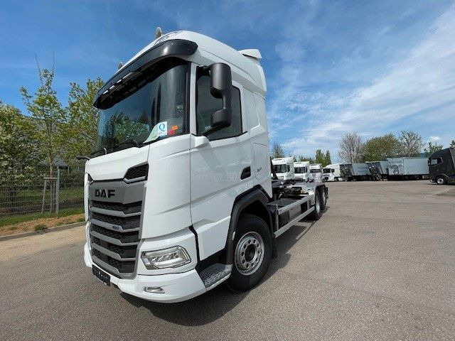 DAF FAN XF 480 NGD - Abrollkipper: das Bild 1 DAF FAN XF 480 NGD - Abrollkipper: das Bild 1