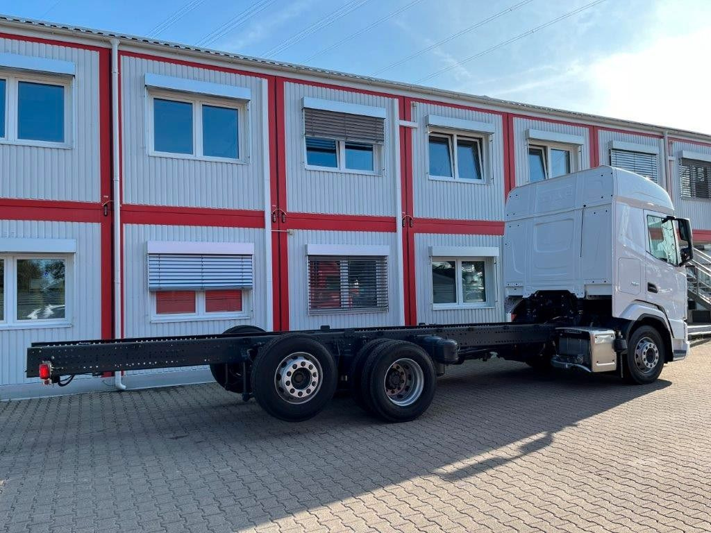 DAF FAN XF 480 ohne Aufbau - Fahrgestell LKW: das Bild 2 DAF FAN XF 480 ohne Aufbau - Fahrgestell LKW: das Bild 2
