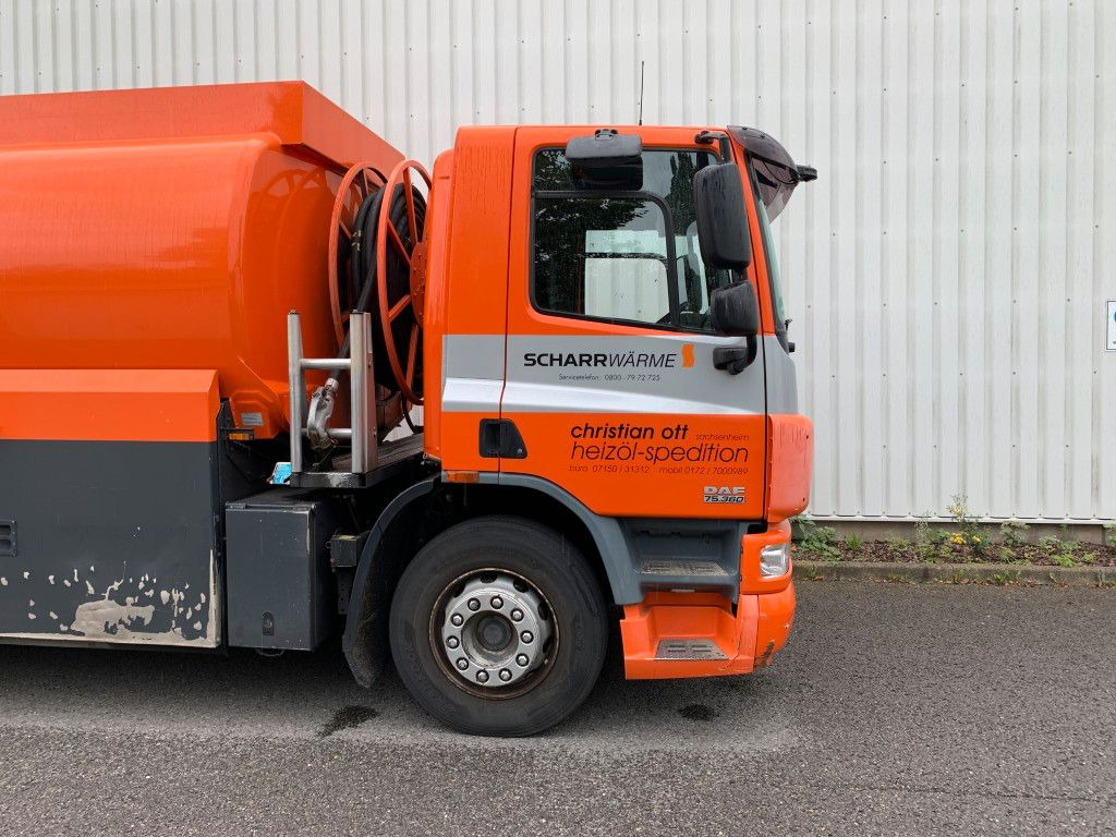 DAF FANCF75 - Tankwagen: das Bild 3 DAF FANCF75 - Tankwagen: das Bild 3