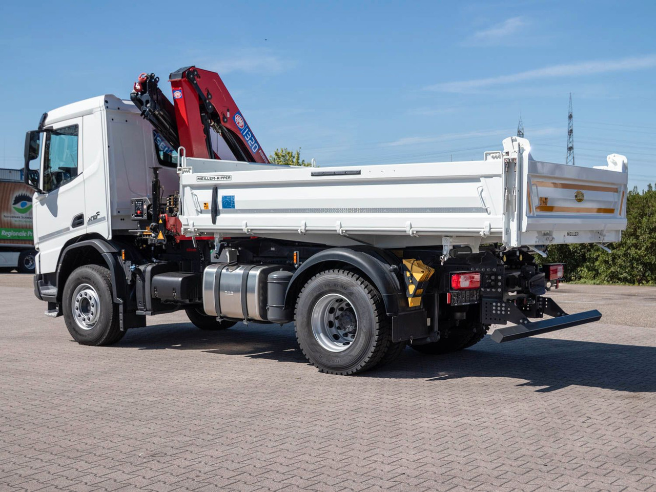 DAF XDC 370 FA Meiller Krankipper HMF DAF XDC 370 FA Meiller Krankipper HMF - Kipper: das Bild 5 DAF XDC 370 FA Meiller Krankipper HMF DAF XDC 370 FA Meiller Krankipper HMF - Kipper: das Bild 5
